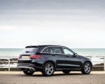 2020 Mercedes-Benz GLC 220d (UK-Spec) Rear Three-Quarter Wallpapers 150x120 (32)