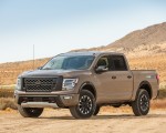 2020 Nissan TITAN PRO 4X Front Three-Quarter Wallpapers 150x120 (1)