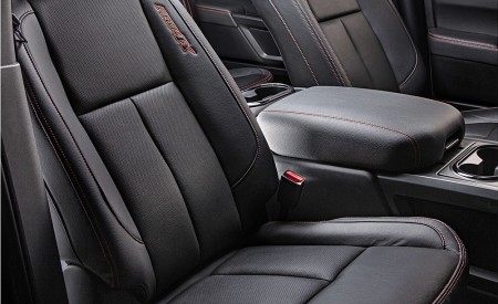 2020 Nissan TITAN PRO 4X Interior Seats Wallpapers 450x275 (28)