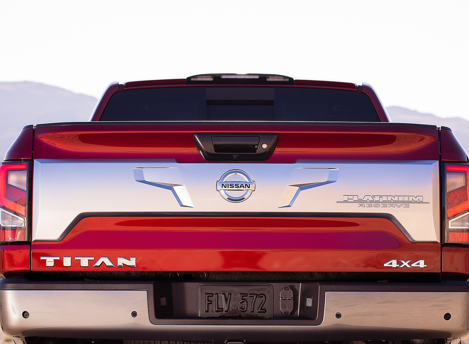 2020 Nissan TITAN Platinum Reserve Detail Wallpapers #21 of 34