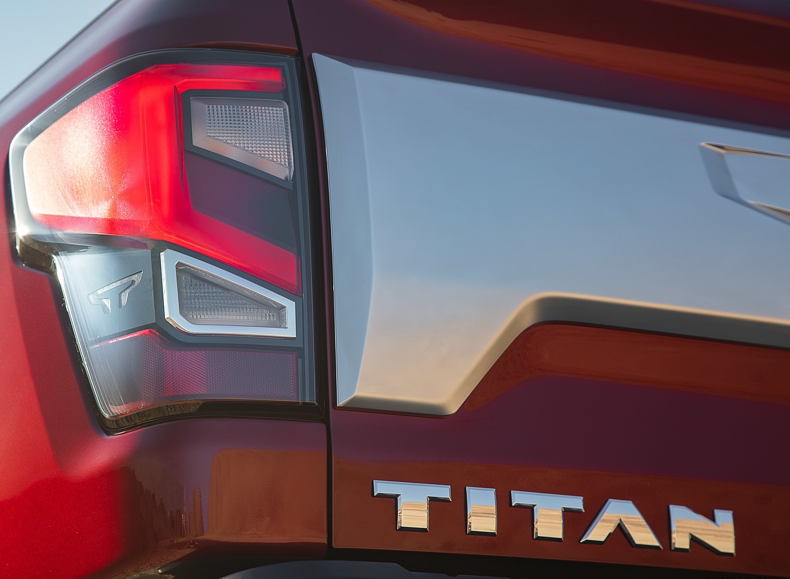 2020 Nissan TITAN Platinum Reserve Tail Light Wallpapers #16 of 34