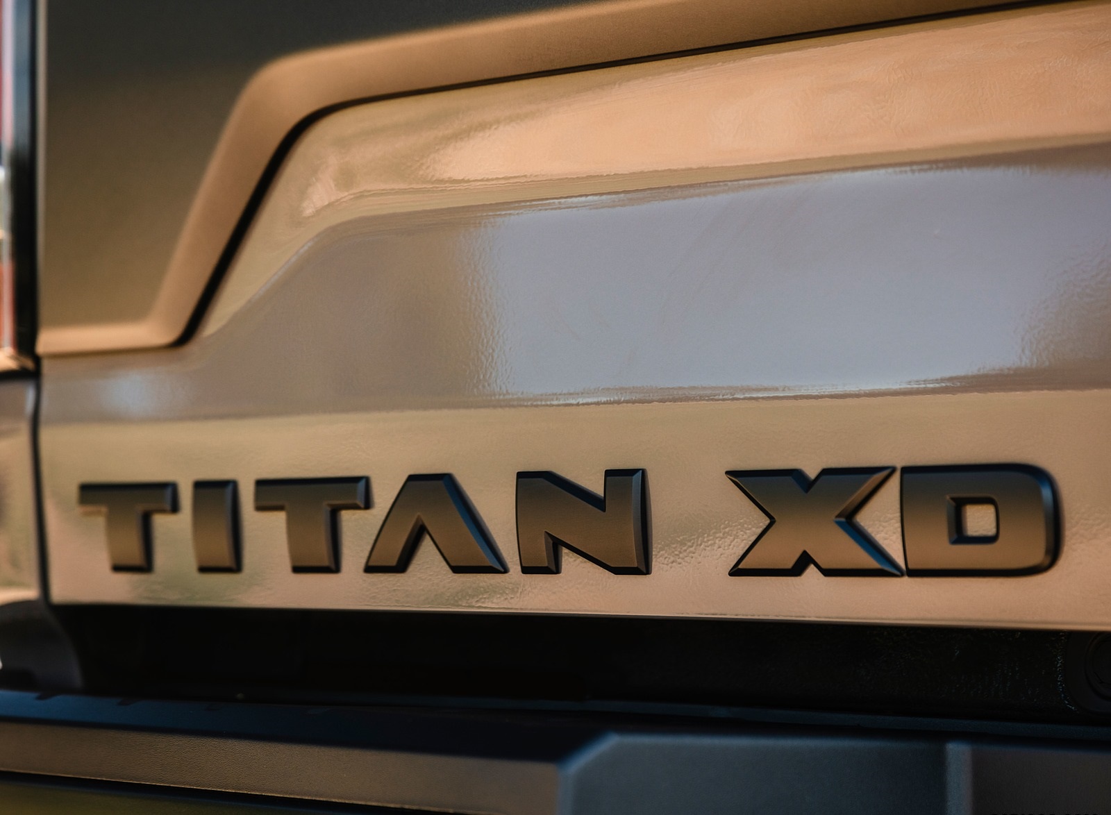 2020 Nissan TITAN XD PRO 4X Detail Wallpapers #16 of 31
