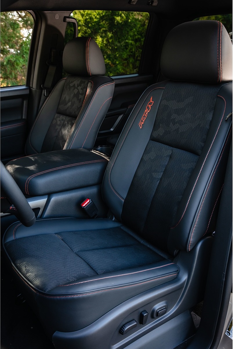 2020 Nissan TITAN XD PRO 4X Interior Seats Wallpapers #21 of 31