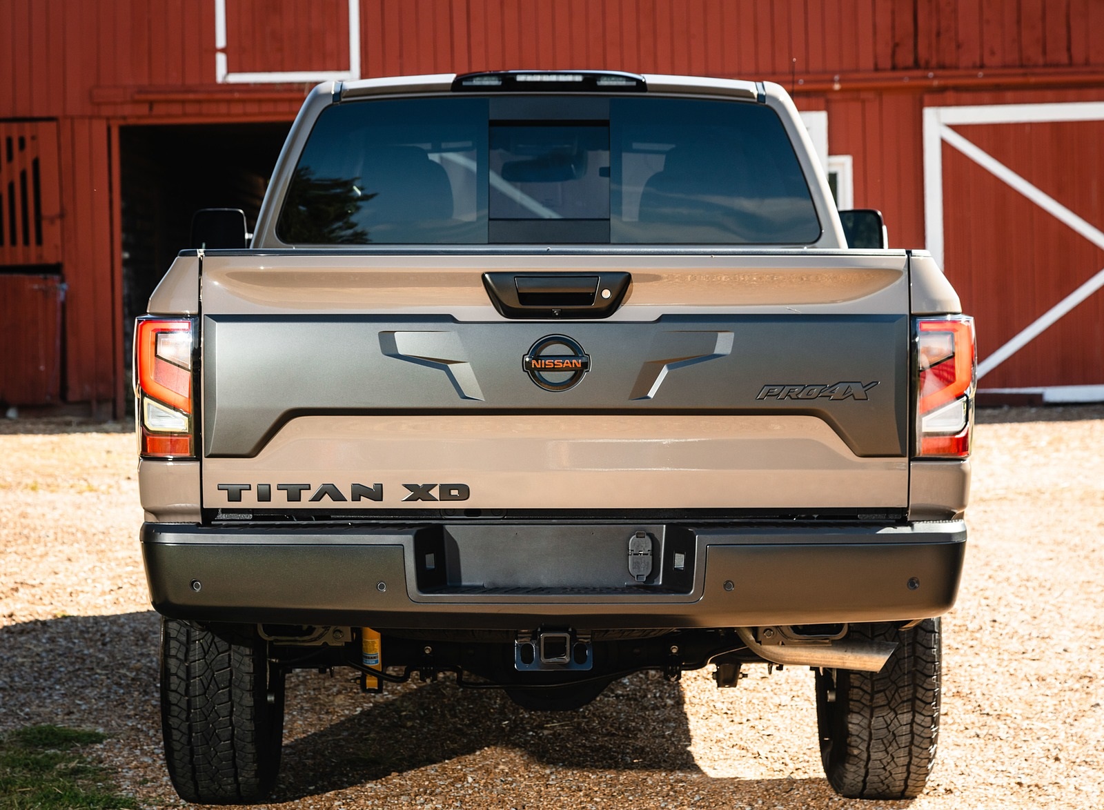 2020 Nissan TITAN XD PRO 4X Rear Wallpapers (5)