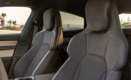 2020 Porsche Taycan 4S (Color: Frozen Blue Metallic) Interior Front Seats Wallpapers 450x275 (116)