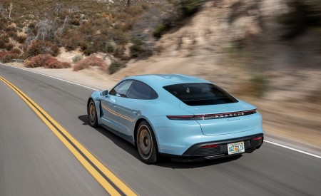 2020 Porsche Taycan 4S (Color: Frozen Blue Metallic) Rear Three-Quarter Wallpapers 450x275 (49)