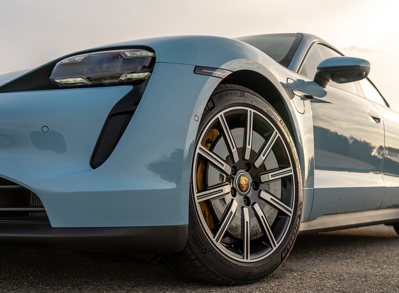 2020 Porsche Taycan 4S (Color: Frozen Blue Metallic) Wheel Wallpapers #97 of 194
