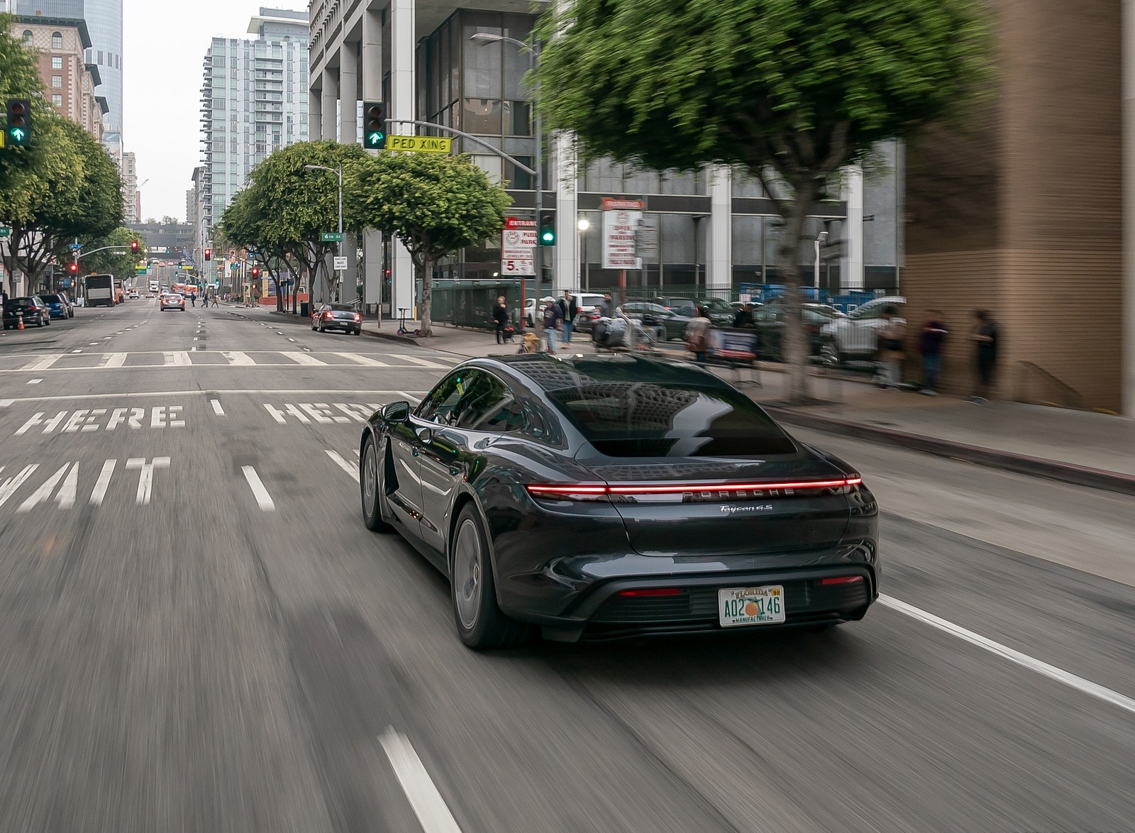 2020 Porsche Taycan 4S (Color: Volcano Grey Metallic) Rear Wallpapers #26 of 194