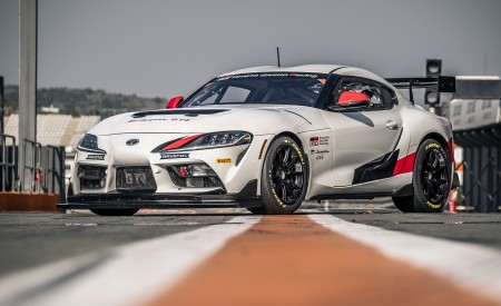 2020 Toyota Supra GT4 Front Three-Quarter Wallpapers 450x275 (6)