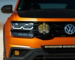 2019 Volkswagen Atlas Adventure Concept Headlight Wallpapers 150x120 (14)