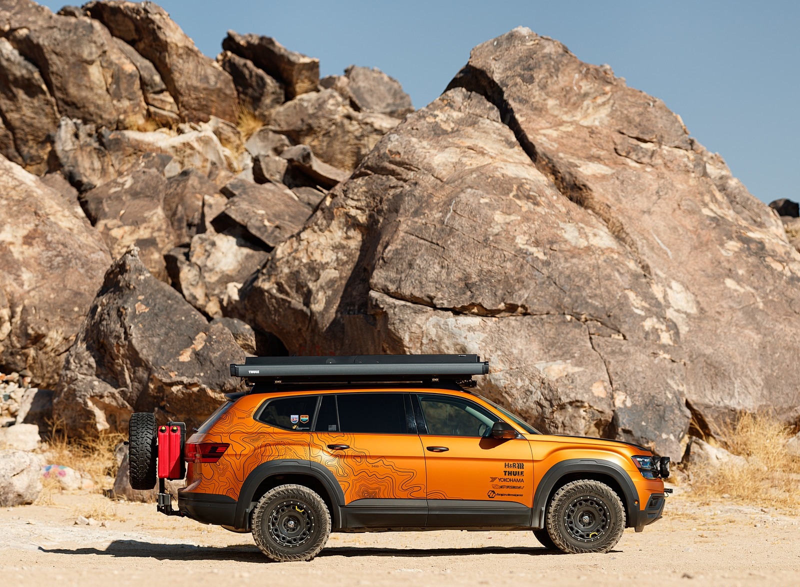 2019 Volkswagen Atlas Adventure Concept Side Wallpapers #8 of 24