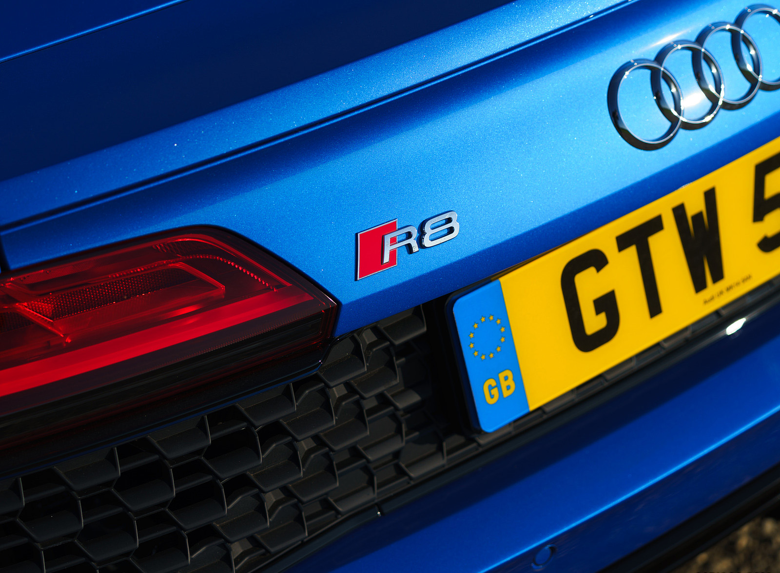 2020 Audi R8 V10 RWD Coupe (UK-Spec) Badge Wallpapers #112 of 151