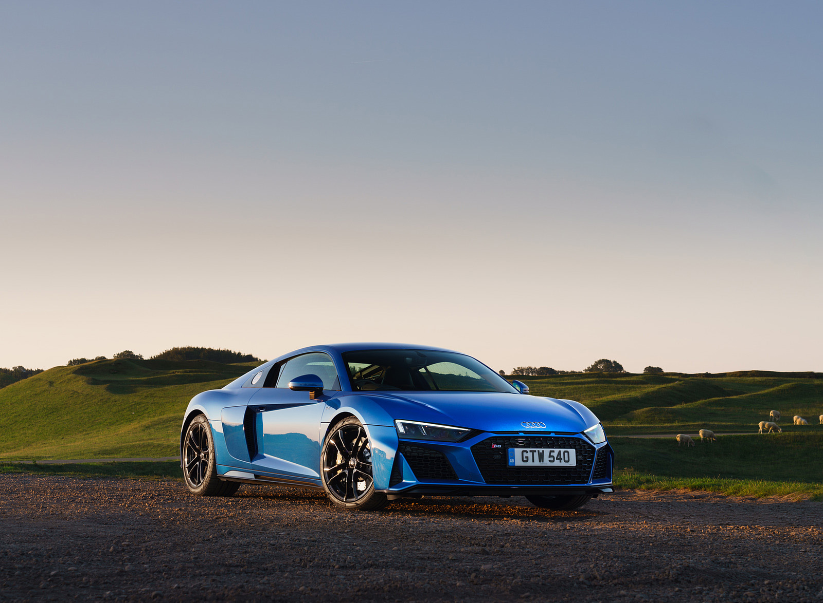 2020 Audi R8 V10 RWD Coupe (UK-Spec) Front Three-Quarter Wallpapers #79 of 151