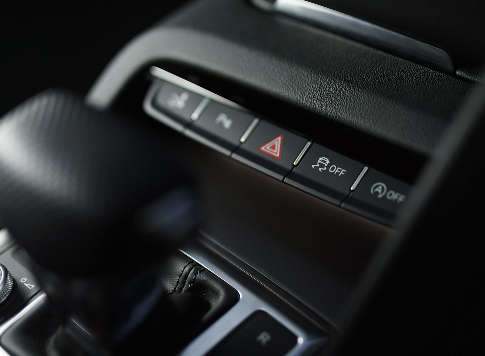 2020 Audi R8 V10 RWD Coupe (UK-Spec) Interior Detail Wallpapers #125 of 151