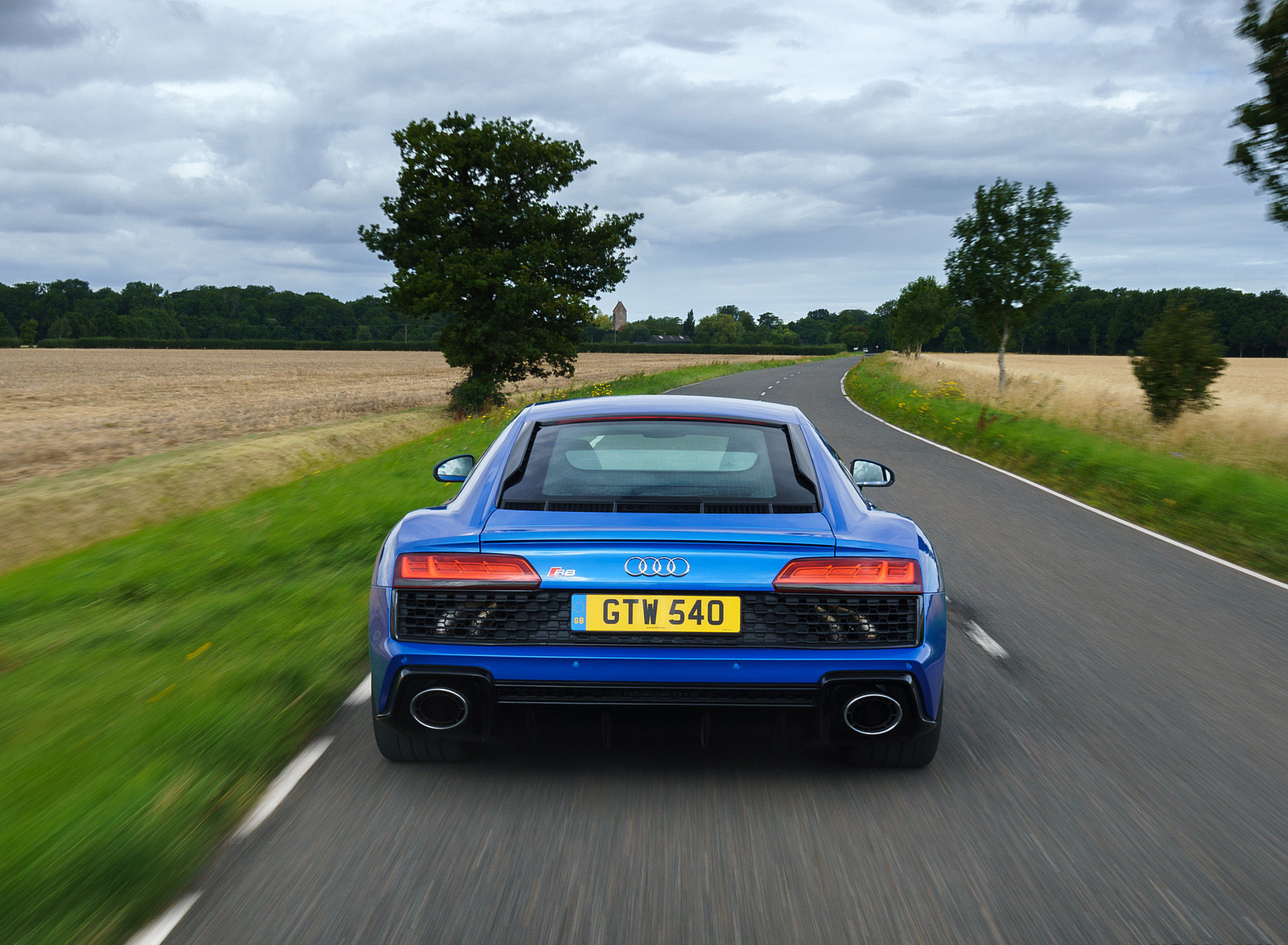 2020 Audi R8 V10 RWD Coupe (UK-Spec) Rear Wallpapers #47 of 151