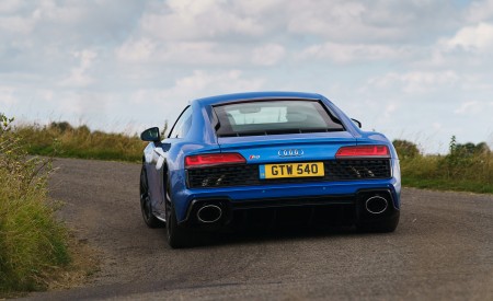 2020 Audi R8 V10 RWD Coupe (UK-Spec) Rear Wallpapers 450x275 (76)