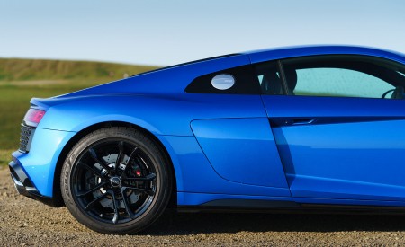 2020 Audi R8 V10 RWD Coupe (UK-Spec) Side Vent Wallpapers 450x275 (106)