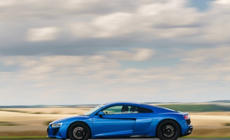 2020 Audi R8 V10 RWD Coupe (UK-Spec) Side Wallpapers 450x275 (73)