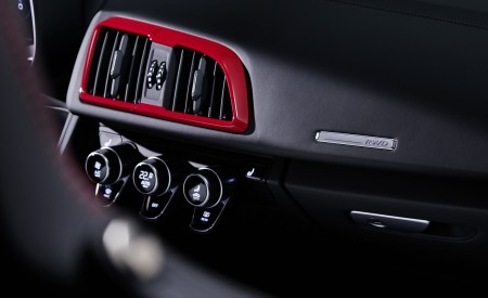 2020 Audi R8 V10 RWD Interior Detail Wallpapers 450x275 (30)