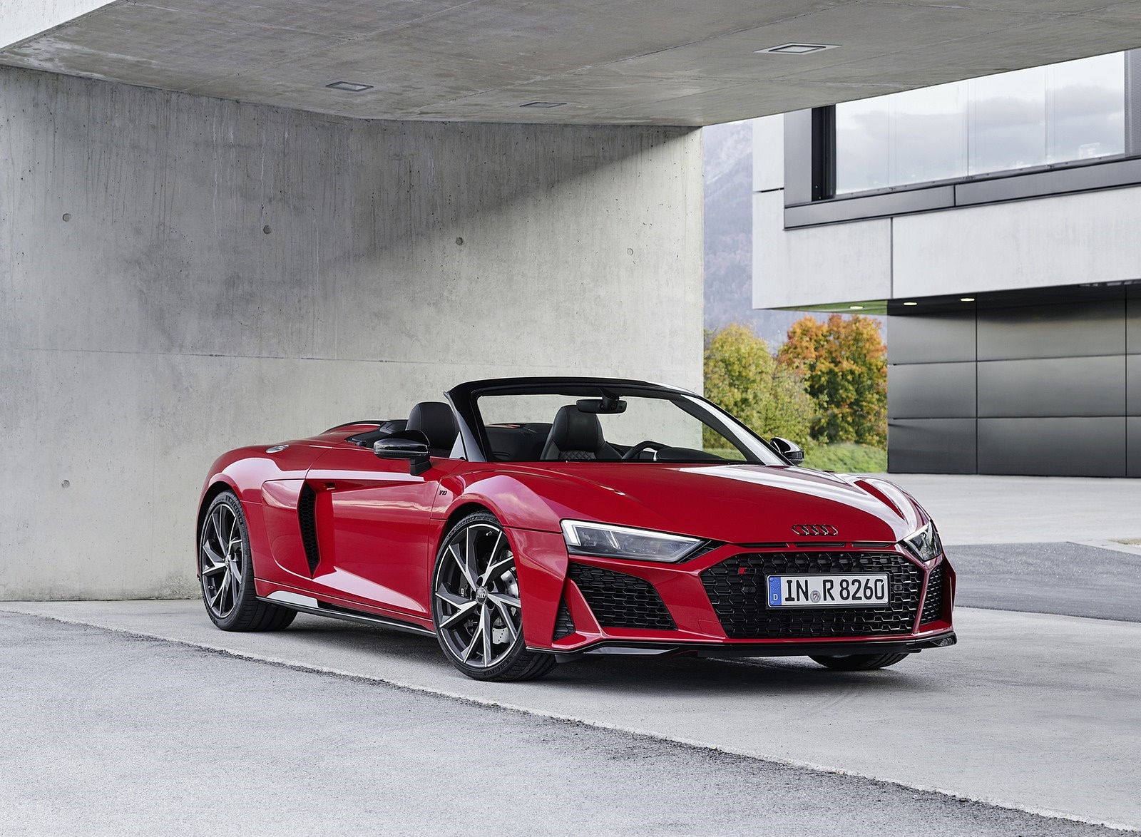 2020 Audi R8 V10 RWD Spyder (Color: Tango Red) Front Three-Quarter Wallpapers #15 of 31
