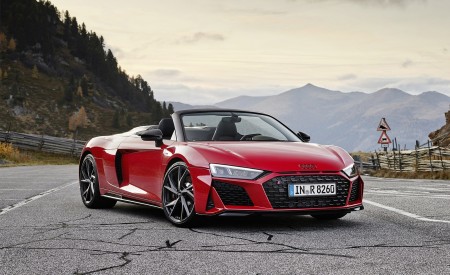 2020 Audi R8 V10 RWD Spyder (Color: Tango Red) Front Three-Quarter Wallpapers 450x275 (10)