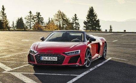 2020 Audi R8 V10 RWD Spyder (Color: Tango Red) Front Wallpapers 450x275 (11)