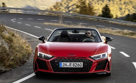 2020 Audi R8 V10 RWD Spyder (Color: Tango Red) Front Wallpapers 450x275 (3)