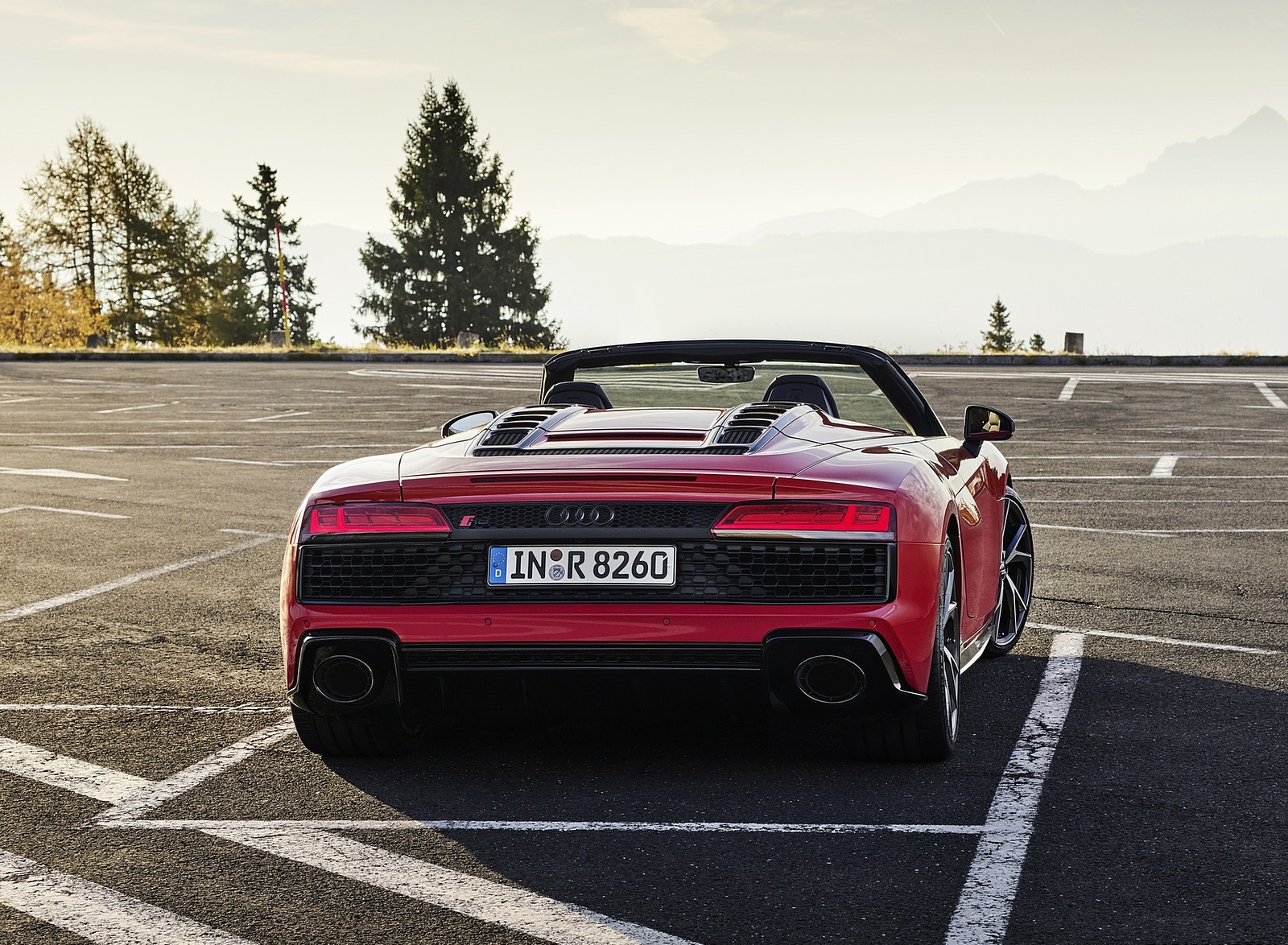 2020 Audi R8 V10 RWD Spyder (Color: Tango Red) Rear Wallpapers #13 of 31