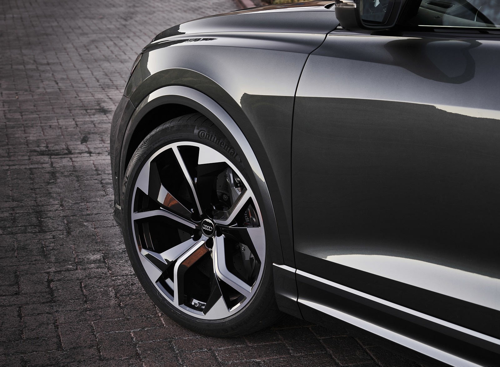 2020 Audi RS Q8 (Color: Daytona Grey) Wheel Wallpapers #143 of 196