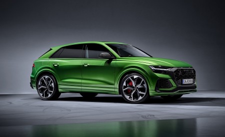 2020 Audi RS Q8 (Color: Java Green) Front Three-Quarter Wallpapers 450x275 (37)