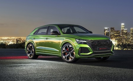 2020 Audi RS Q8 (Color: Java Green) Front Three-Quarter Wallpapers 450x275 (31)