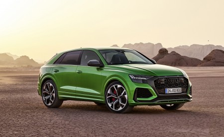 2020 Audi RS Q8 (Color: Java Green) Front Three-Quarter Wallpapers 450x275 (20)