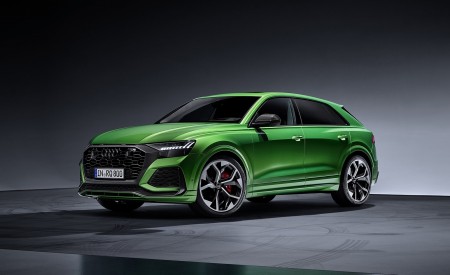 2020 Audi RS Q8 (Color: Java Green) Front Three-Quarter Wallpapers 450x275 (39)