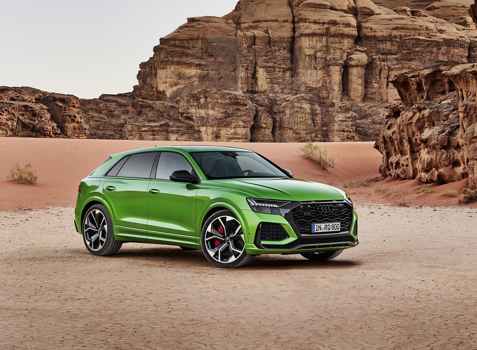 2020 Audi RS Q8 (Color: Java Green) Front Three-Quarter Wallpapers #14 of 196