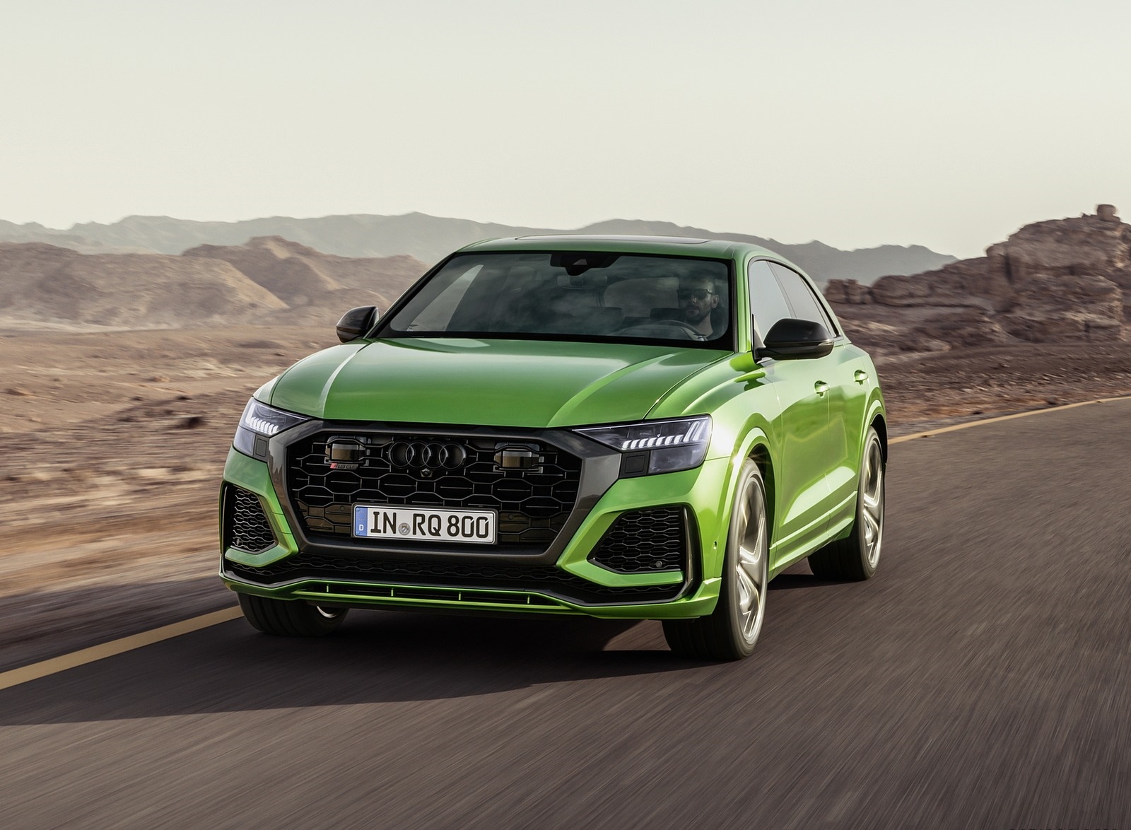 2020 Audi RS Q8 (Color: Java Green) Front Wallpapers (1)