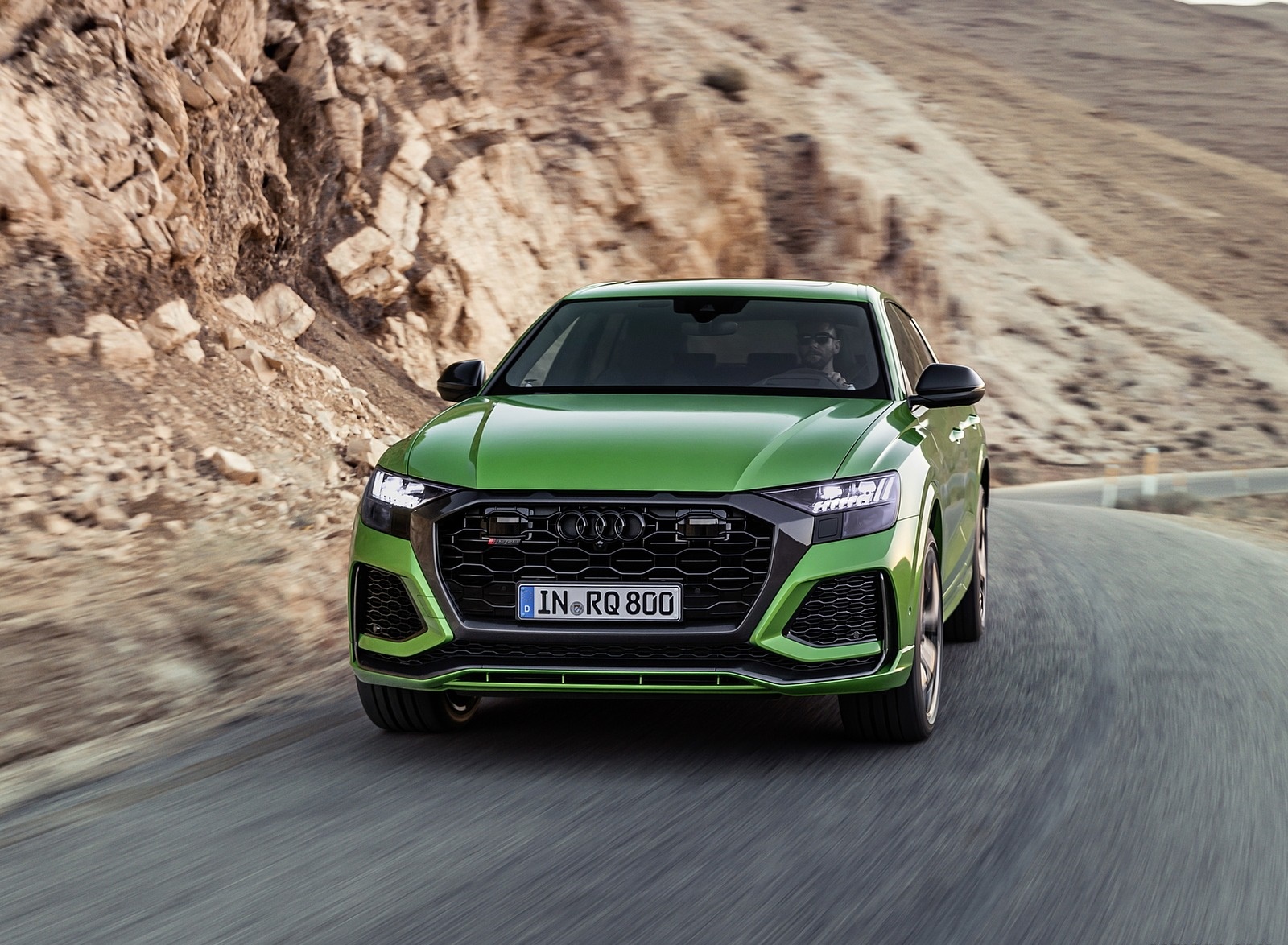 2020 Audi RS Q8 (Color: Java Green) Front Wallpapers (4)