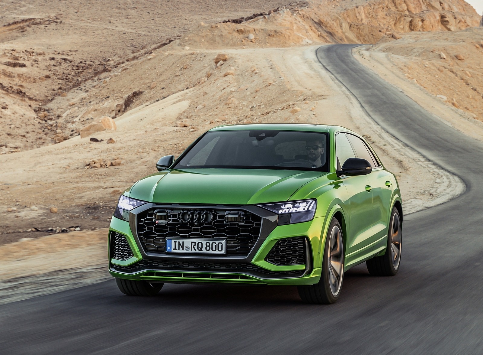 2020 Audi RS Q8 (Color: Java Green) Front Wallpapers (6)