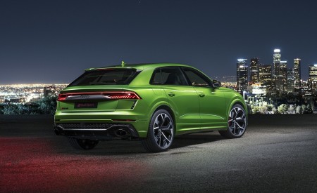 2020 Audi RS Q8 (Color: Java Green) Rear Three-Quarter Wallpapers 450x275 (35)