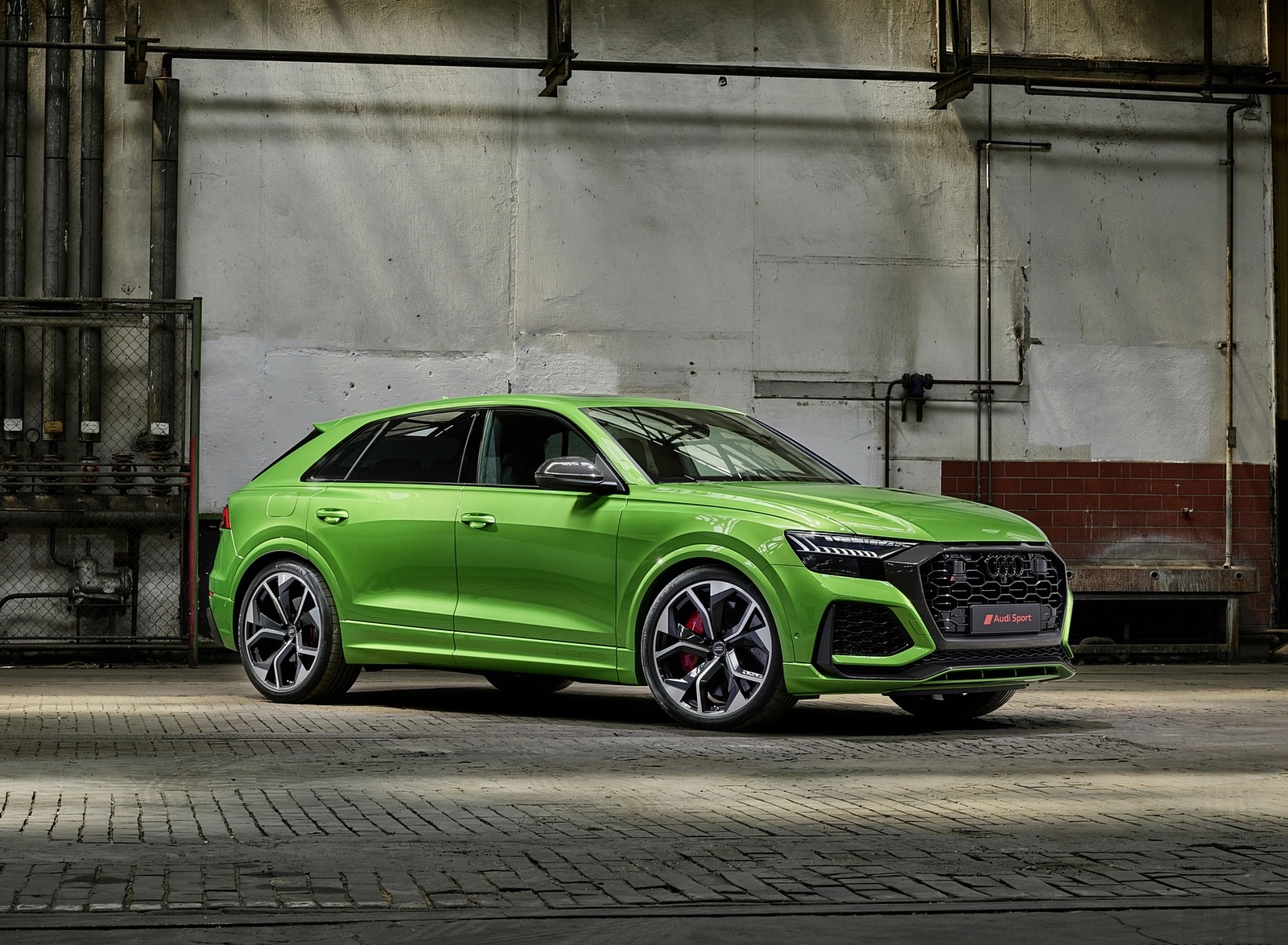 2020 Audi RS Q8 Front Three-Quarter Wallpapers #183 of 196