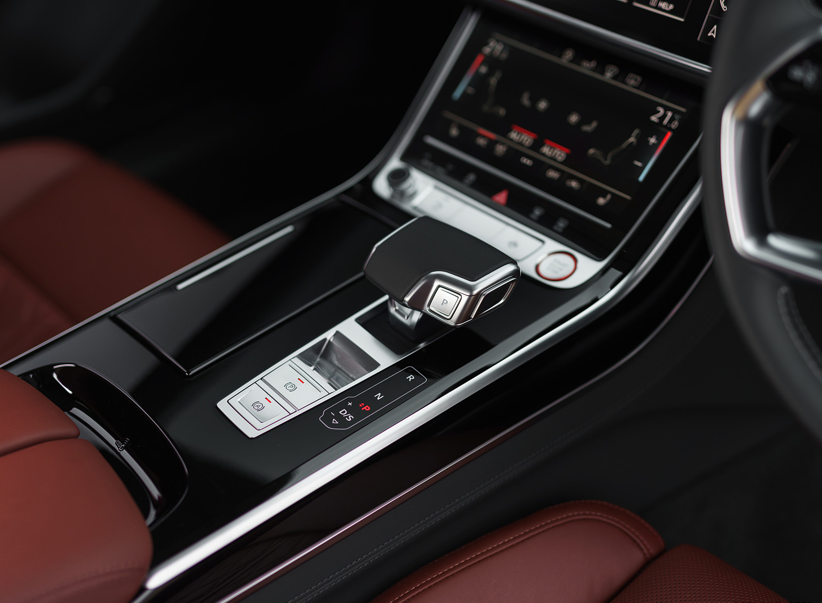 2020 Audi S8 (UK-Spec) Central Console Wallpapers #169 of 189