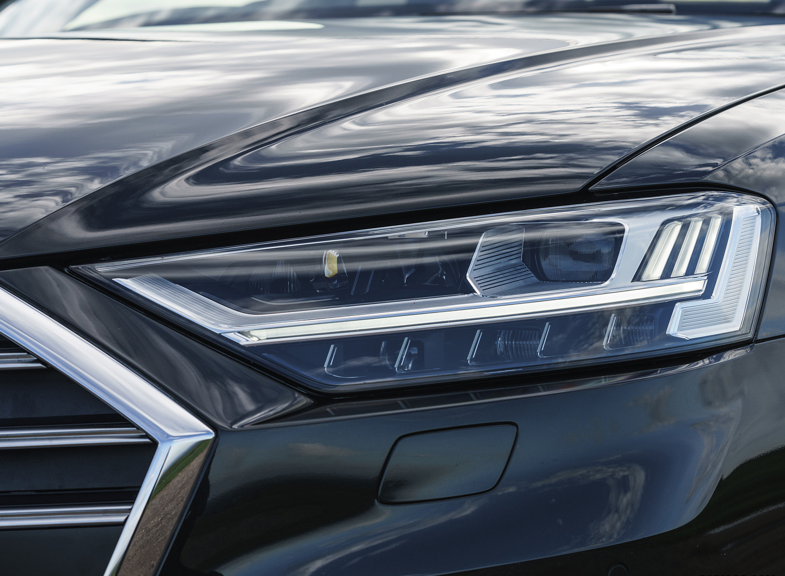 2020 Audi S8 (UK-Spec) Headlight Wallpapers  #132 of 189
