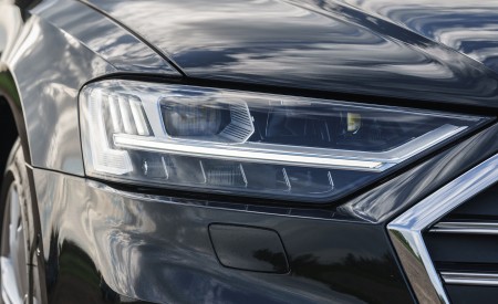 2020 Audi S8 (UK-Spec) Headlight Wallpapers  450x275 (134)