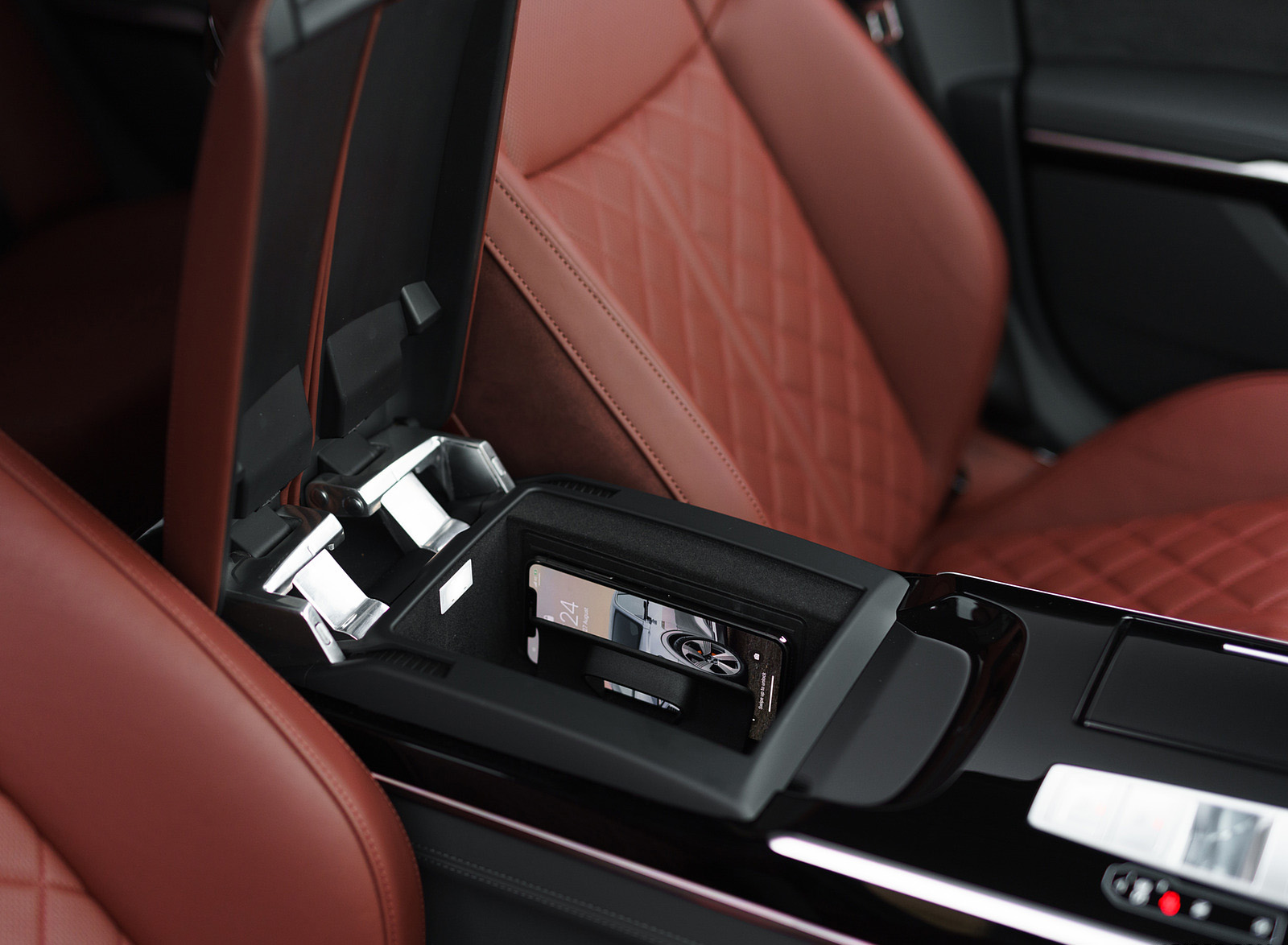 2020 Audi S8 (UK-Spec) Interior Detail Wallpapers #176 of 189