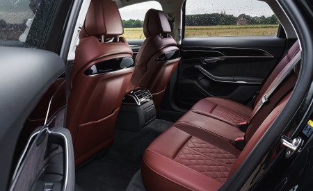 2020 Audi S8 (UK-Spec) Interior Rear Seats Wallpapers 450x275 (188)