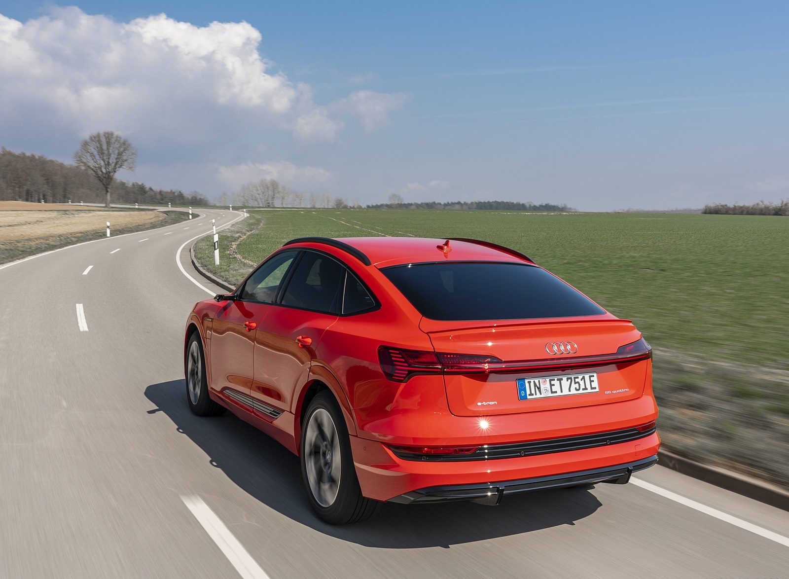 2020 Audi e-tron Sportback (Color: Catalunya Red) Rear Three-Quarter Wallpapers #5 of 145