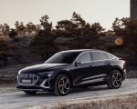 2020 Audi e-tron Sportback (Color: Plasma Blue) Front Three-Quarter Wallpapers 150x120 (43)