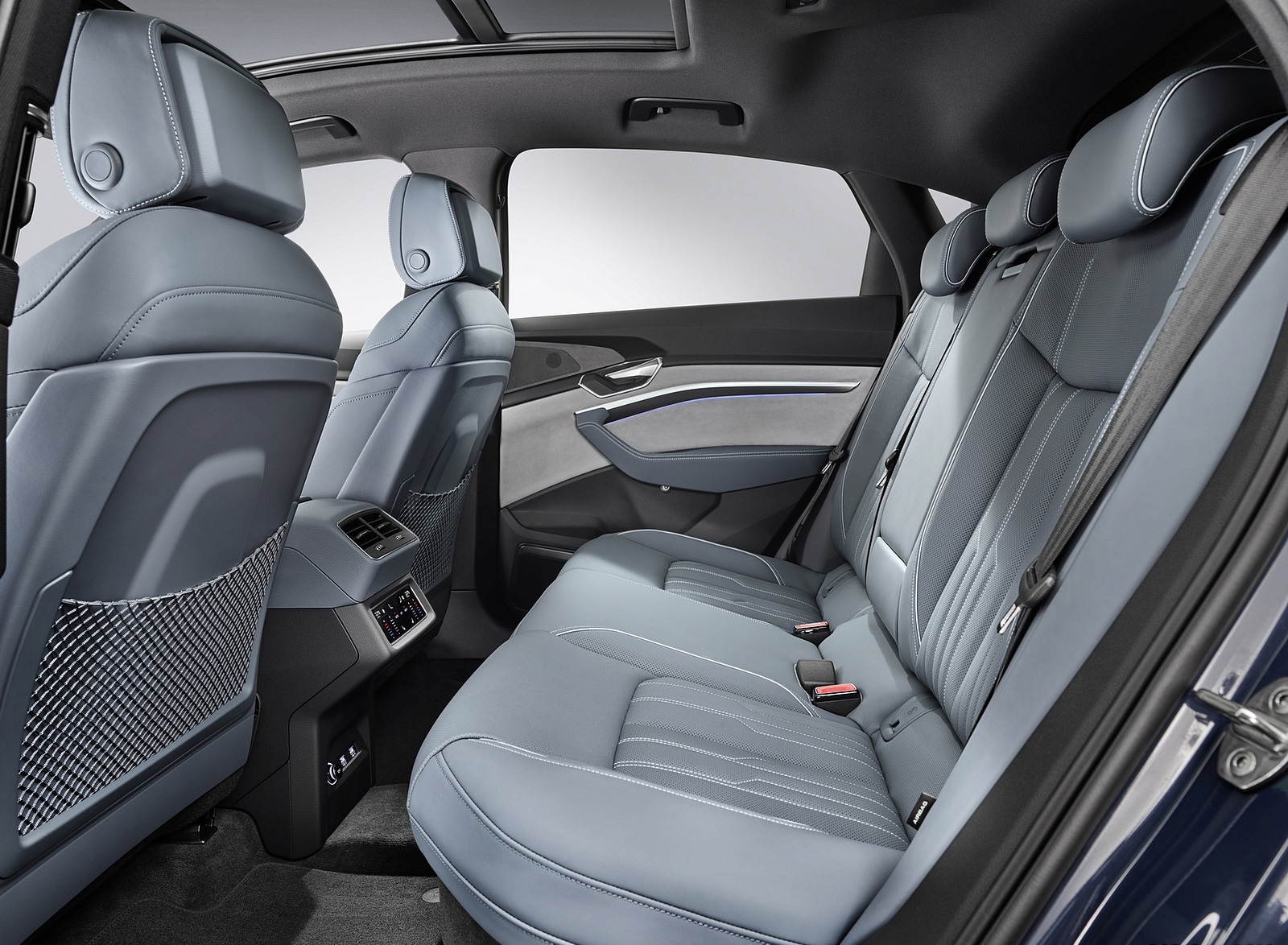 2020 Audi e-tron Sportback Interior Rear Seats Wallpapers #90 of 145
