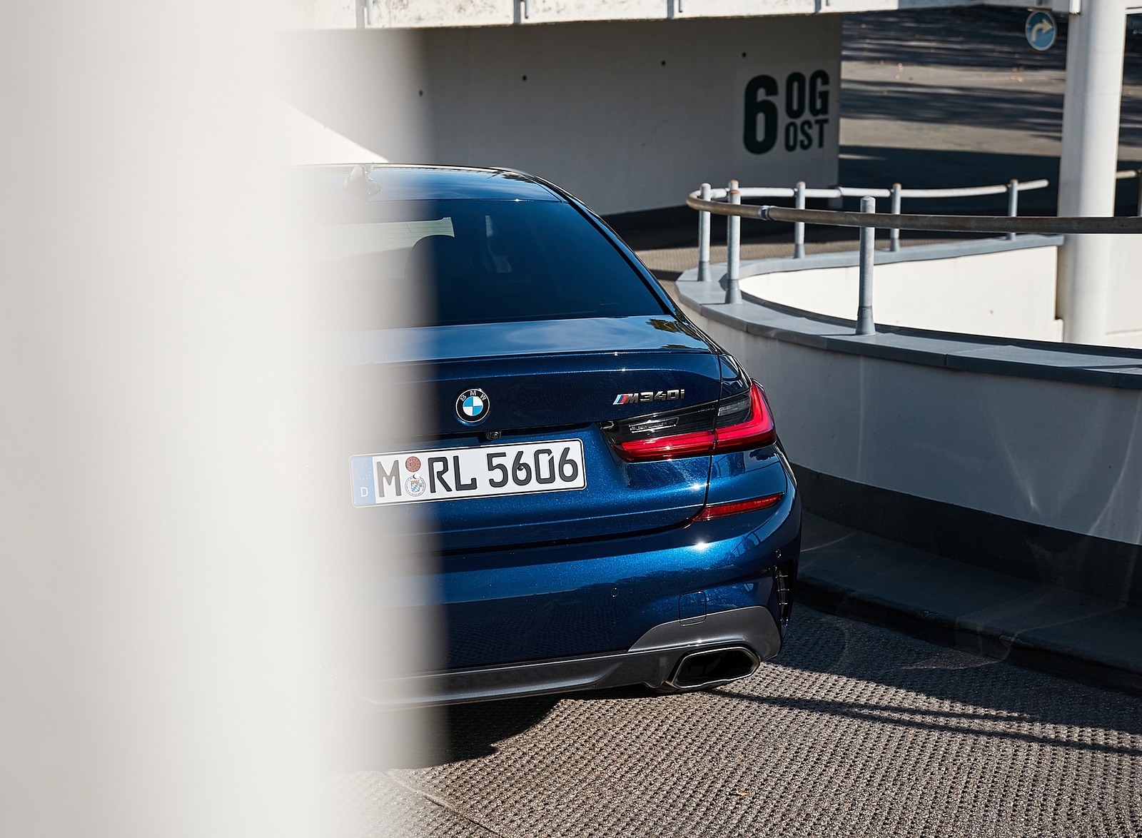 2020 BMW M340i Sedan (Color: Tanzanite Blue Metallic) Detail Wallpapers #68 of 74