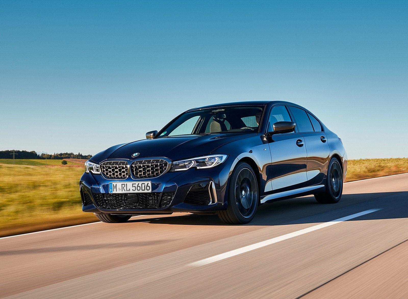 2020 BMW M340i Sedan (Color: Tanzanite Blue Metallic) Front Three-Quarter Wallpapers #7 of 74