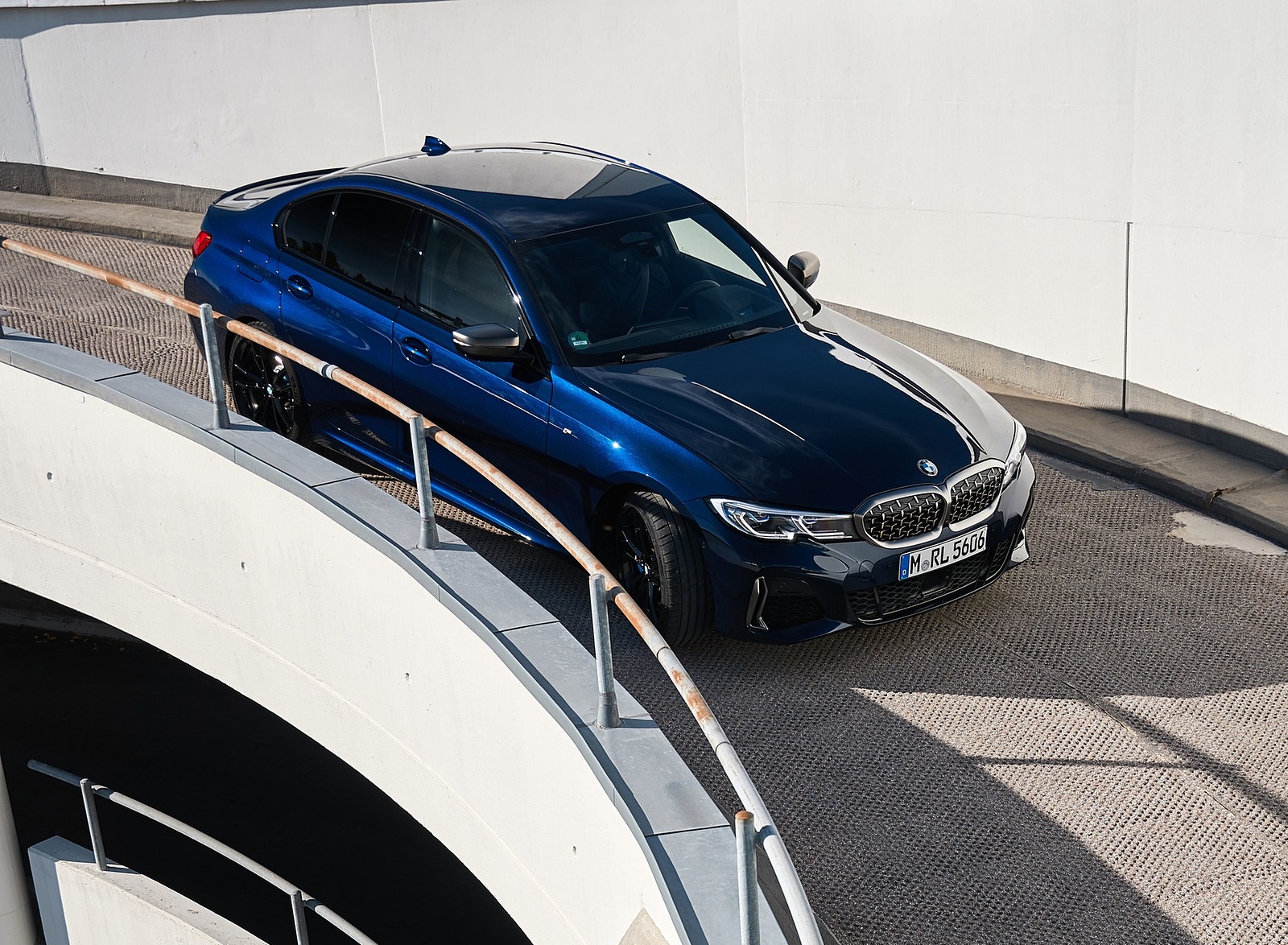 2020 BMW M340i Sedan (Color: Tanzanite Blue Metallic) Front Three-Quarter Wallpapers #59 of 74
